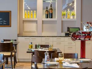 Bebidas em Mövenpick Hotel Egerkingen