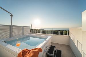 Μπαλκόνι ή βεράντα στο Appartamenti Torre Bianca +110 φωτογραφίες