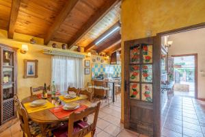 Fotografia z galérie ubytovania Casitas Select - Villa Abajo in Mijas v destinácii Mijas