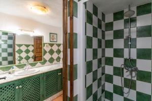 Kúpeľňa v ubytovaní Casitas Select - Villa Abajo in Mijas