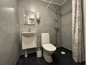 Ένα μπάνιο στο Sörnäsgården Bed & Breakfast