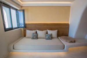 Ένα ή περισσότερα κρεβάτια σε δωμάτιο στο Chic Hotel Santorini