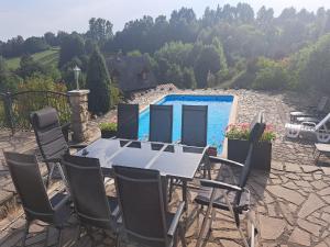 Bazén v ubytovaní Private Pool Villa in Stupna alebo v jeho blízkosti