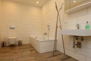 Ein Badezimmer in der Unterkunft Ferienhaus Lotus Hof Stallegg