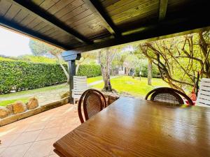 Gallery image of Residence Domos De Rocca in Punta Molara