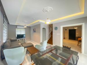 Posezení v ubytování Villa Güneş