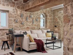 Gallery image of Astarte Villas - Arismari Villa K1 in Vasilikos