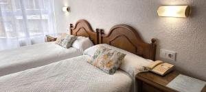 Hostal Hispanoにあるベッド