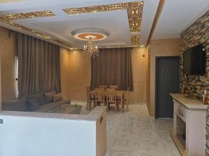 Χώρος καθιστικού στο Villa Alia