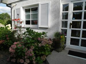 Ein Garten an der Unterkunft Landhaus SoonZauber