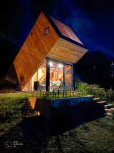 Tiny House El Refugio外面的花园
