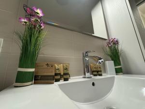 Koupelna v ubytování Maison Du Pic - Rho Fiera + 37 fotografií