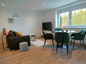 Μια τηλεόραση ή/και κέντρο ψυχαγωγίας στο Modernes, stilvolles Apartment 4