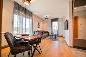 Μια τηλεόραση ή/και κέντρο ψυχαγωγίας στο Apartman Obradovic Zlatibor Kalman