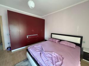 Ένα ή περισσότερα κρεβάτια σε δωμάτιο στο Luxury apartments +2 φωτογραφίες