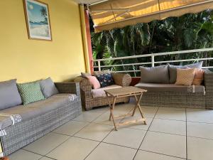 Istumisnurk majutusasutuses Appartement Ti Vaniy, T3, Anse Mitan, Trois ilets, Martinique