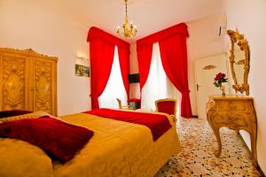 Postel nebo postele na pokoji v ubytování Residenza Sole Amalfi