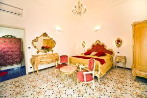 Postel nebo postele na pokoji v ubytování Residenza Sole Amalfi