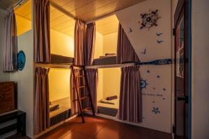 Baðherbergi á Green Island Ocean Rhythem dive B&B 綠島海韻民宿