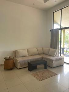 Ruang duduk di Solé tamarindo - 2bed 2bath