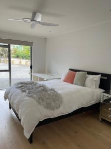 Katil atau katil-katil dalam bilik di Manuka Serenity