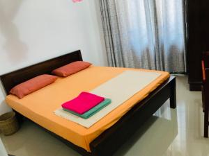Postel nebo postele na pokoji v ubytování Serendip Villa Holiday Home Talalla Sri Lanka