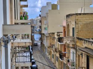 Gallery image of Urban Chic Apartment Marsalforn in Marsalforn