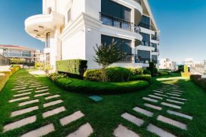 Gallery image of Apartments in Complex Sunny Island Deluxe in Chernomorets