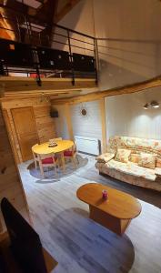 Khu vực ghế ngồi tại Hibiscus Gîte