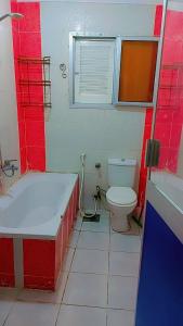 Koupelna v ubytování HOTEL CAMBCHIZAR ALEXANDRIa