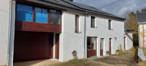 Το κτήριο όπου στεγάζεται  το διαμέρισμα