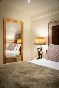 The Hotel Chester客房内的一张或多张床位