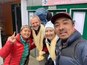 Gestir sem dvelja á Sherpa Rest House Khunde