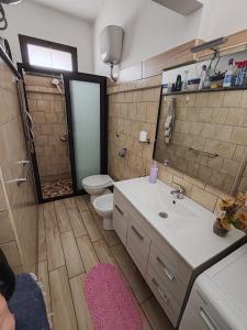 Koupelna v ubytování Piano terra casa intera + 12 fotografií
