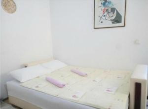 Postel nebo postele na pokoji v ubytování Bus Station Hostel