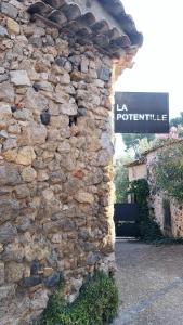 Fotografie z fotogalerie ubytování La Potentille v destinaci Lieuran-Cabrières