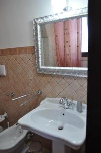 Et badeværelse på Masseria Costanza