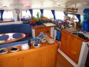 Kuchyň nebo kuchyňský kout v ubytování Boat