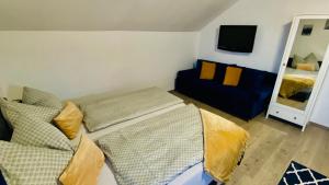 Gallery image of Oázis Apartmanház Balatonalmádi in Balatonalmádi +39 photos