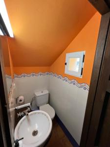 A bathroom at Dúplex Río Madera