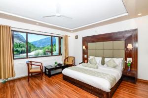 Gallery image of Hotel Chhutuk Heights in Kargil