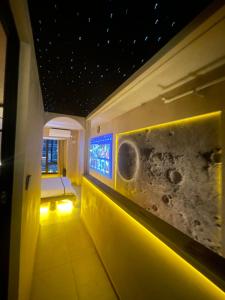 Bazén v ubytování 龙湖高新天街店Loft房 nebo v jeho okolí