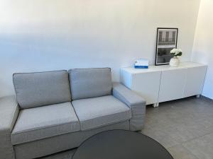 Posezení v ubytování 2-Zimmer Wohnung Würzburger Straße - Innenstadtlage Aschaffenburg