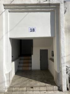 Η πρόσοψη ή η είσοδος του Sota apartment large