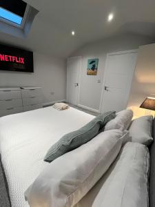 Billede fra billedgalleriet på Luxury Seaside Town House i Bangor