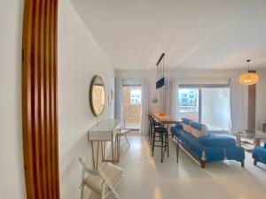 Μια τηλεόραση ή/και κέντρο ψυχαγωγίας στο Hotel apartment swan lake