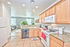 Η κουζίνα ή μικρή κουζίνα στο Vila Rose Modern 3BD, W everything you need +11 φωτογραφίες