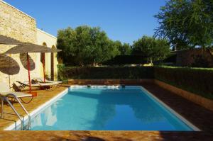 Bazén v ubytování Essaouira Lodge nebo v jeho okolí