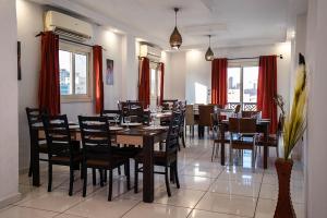 Restaurace v ubytování Pyramids Gem Plaza Hotel