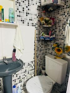 Et badeværelse på Apartamento carnaval Daia